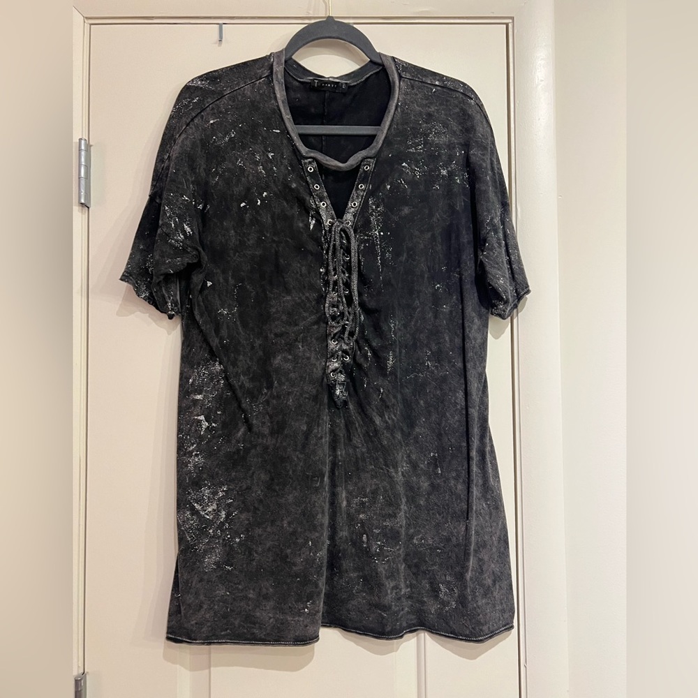 T PARTY Short Sleeve Tunic Top
